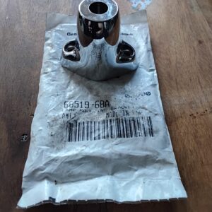 RWHQ250139 - Genuine Harley Davidson Motor Parts. OEM Turn Signal Mounting Bracket. 68519-68A